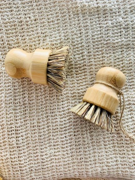 plant pot cleaning brush Pot Scrubber, handheld – Walking Lightly
