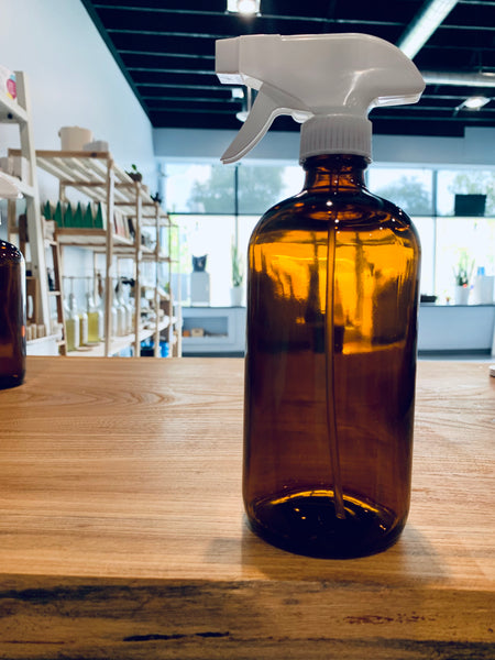 16 fl oz Glass Bottle with Spray Top